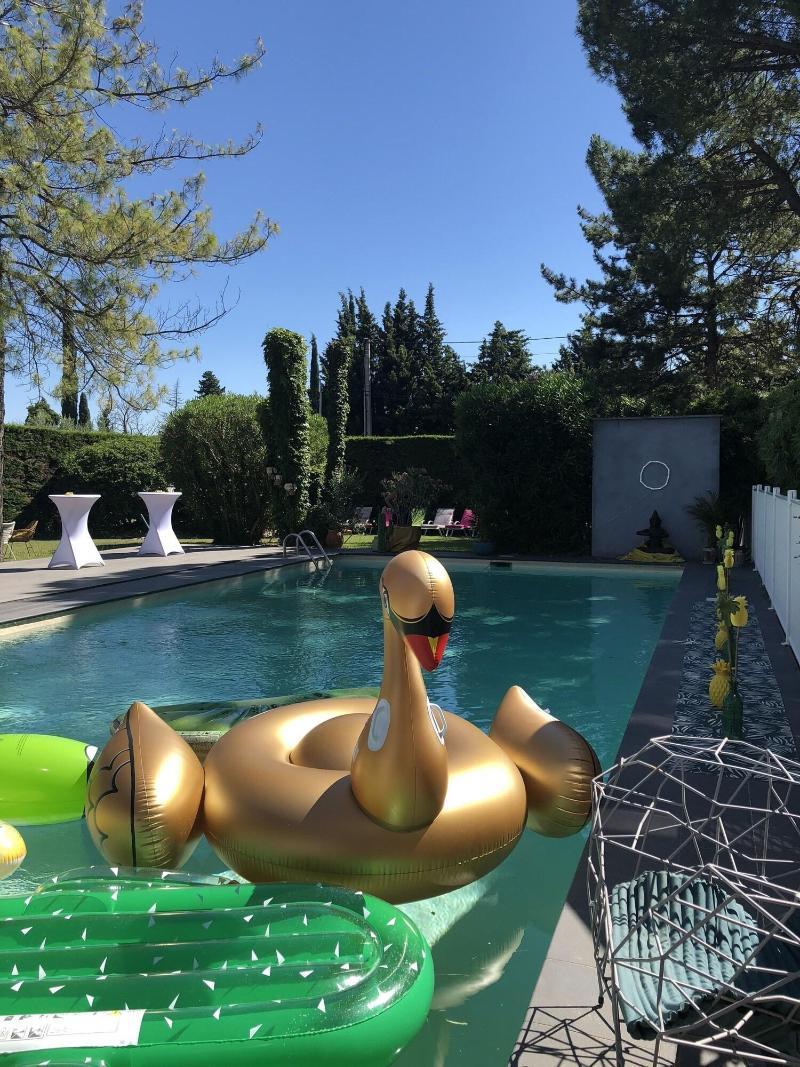 Le Safari Hotel Restaurant Carpentras Eksteriør bilde